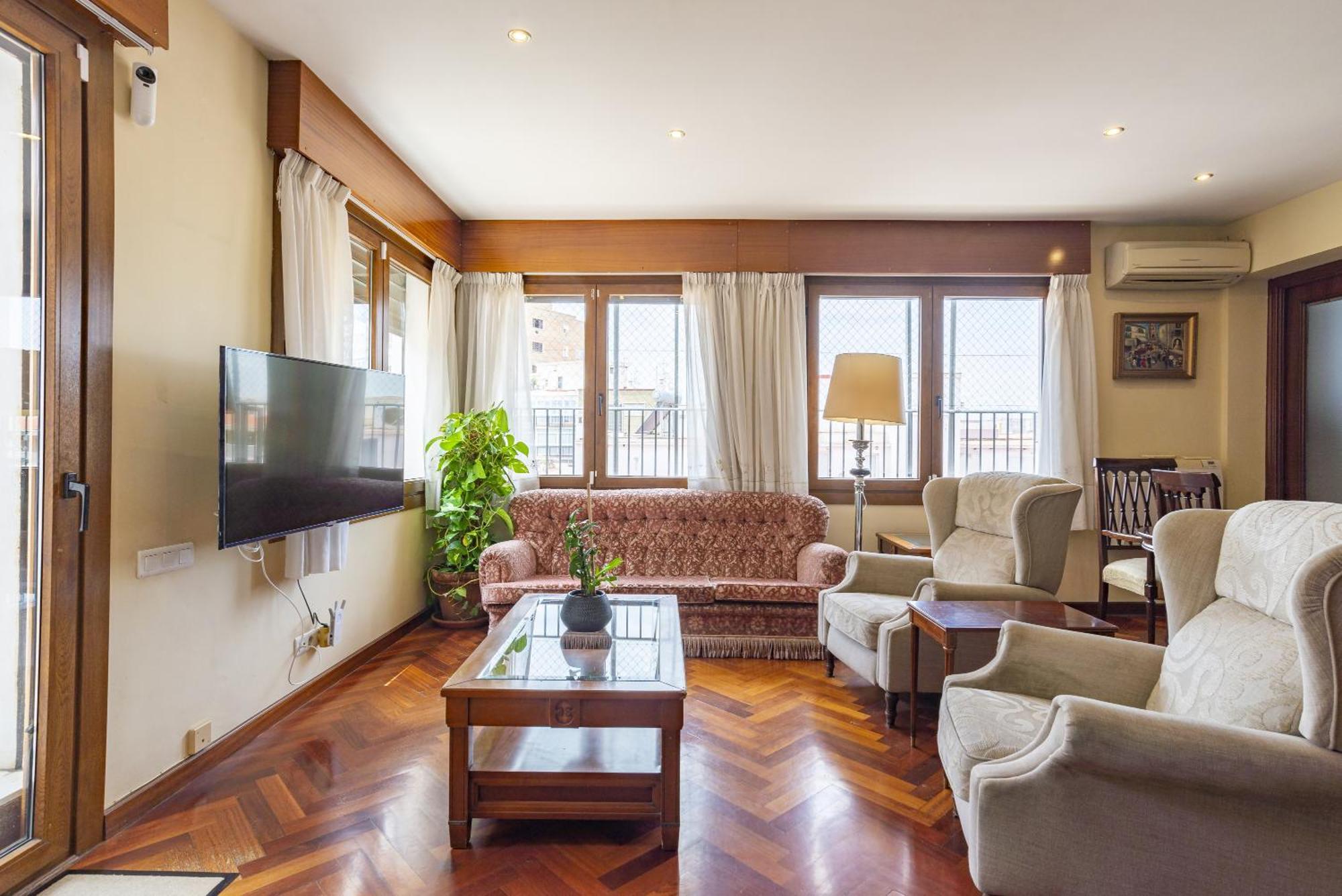 Gran Atico En El Soho De Malaga Para 7 ภายนอก รูปภาพ